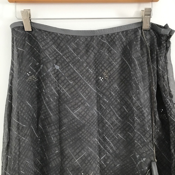 100% Silk Midi A Line Skirt Gray Chiffon Lettuce Hem Side Zip Womens M - Picture 2 of 12